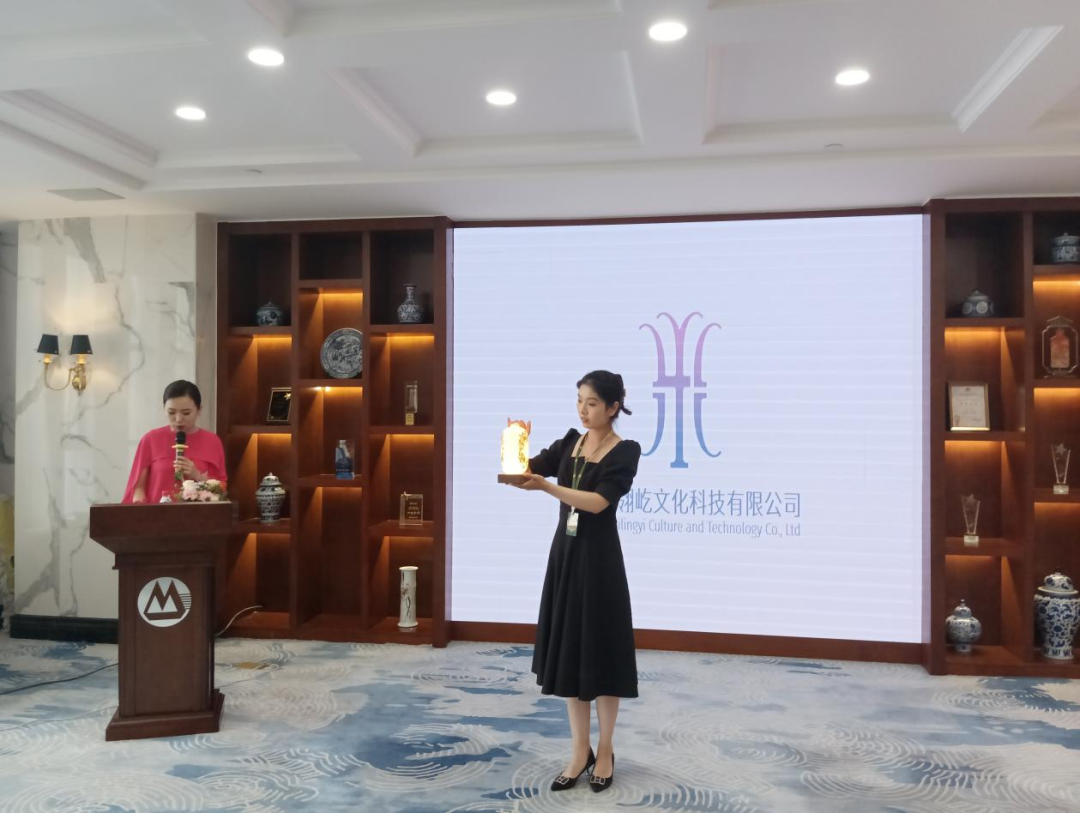 640 (9).png 640 (9).png